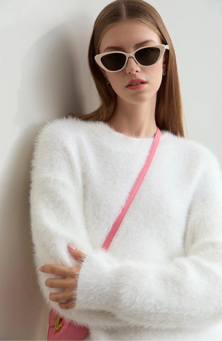 Maglia Fuzzy Knit | Vestibilità Comoda | Tessuto Morbido