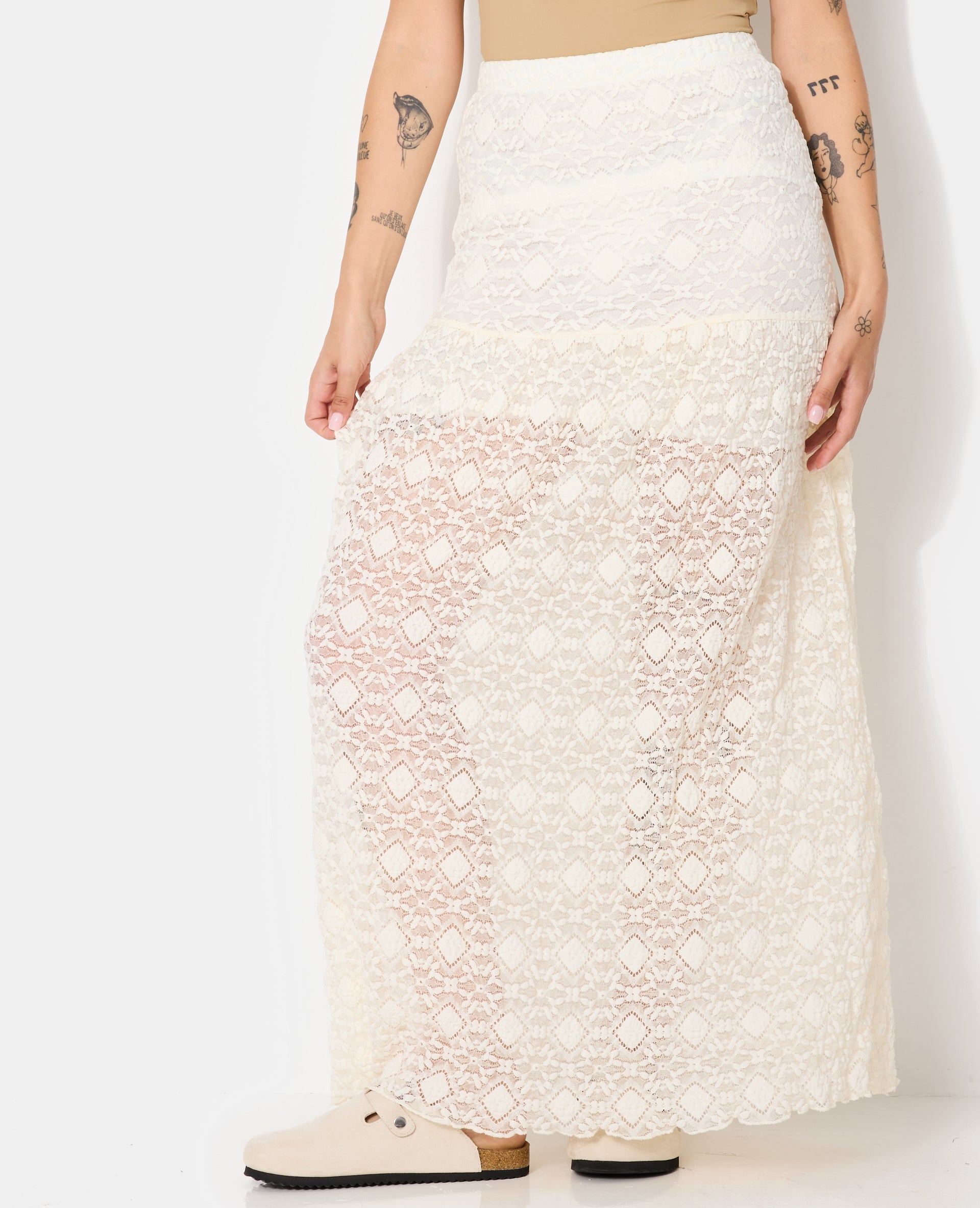 Gonna Maxi in Pizzo | Sovrapposizione Trasparente e Linea Retta