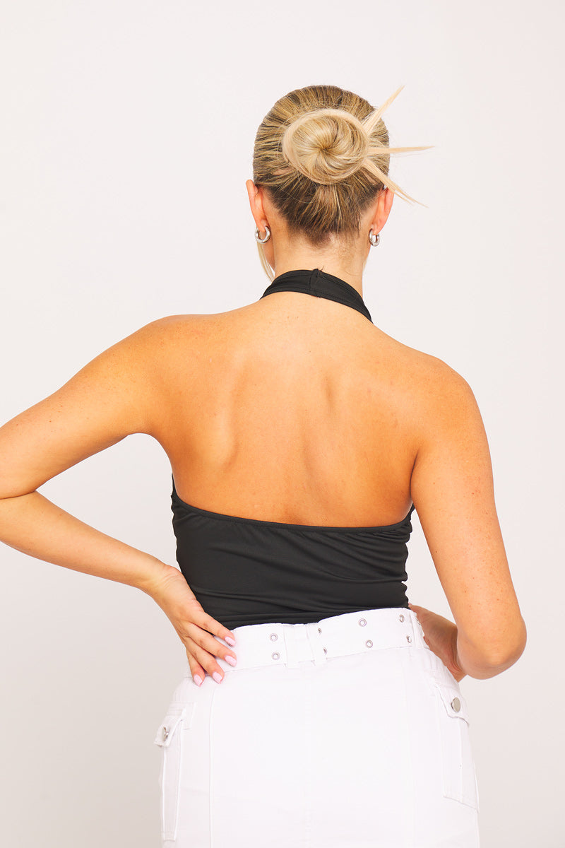 Top Halter Cropped Nero | Scollo Profondo