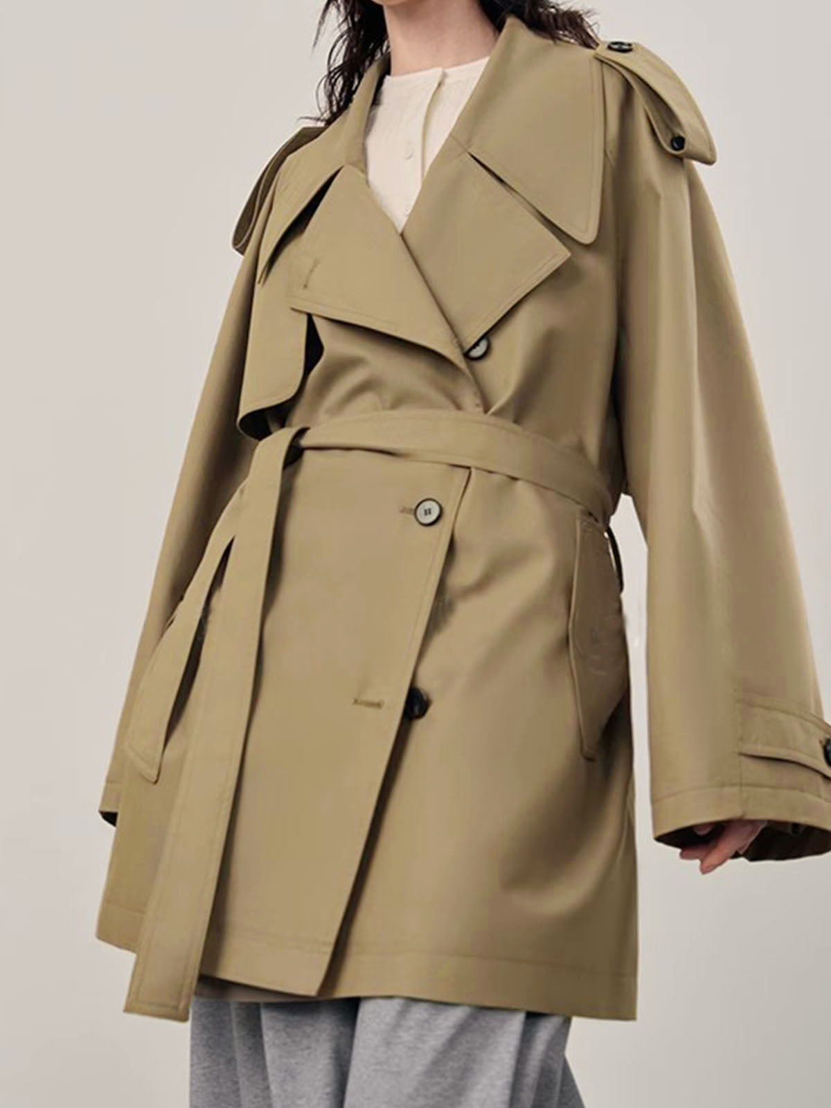Trench Coat Oversized Doppio Petto | Vestibilità Relaxed | Beltato