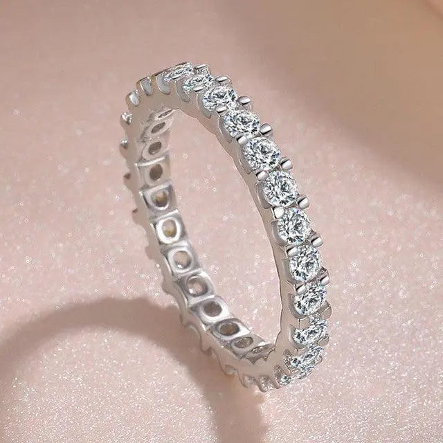 Anello Eternity in Argento Sterling | Incastonatura Zirconia