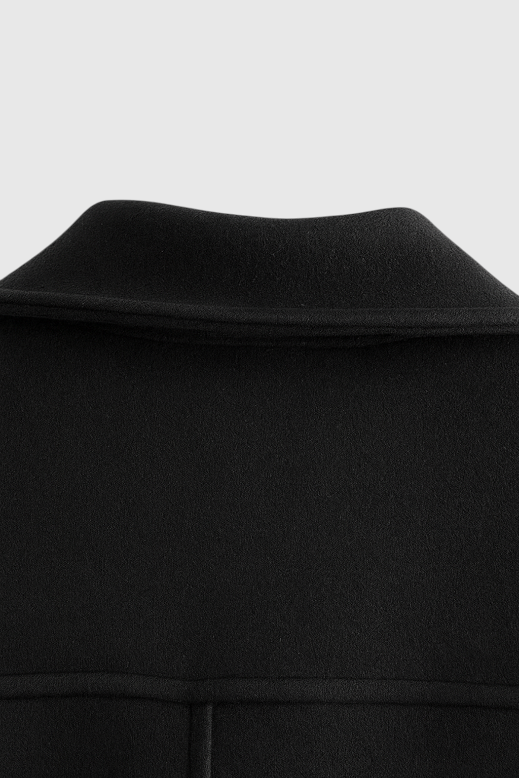 Giacca Cropped | Collo Quadrato, Dettaglio Tasche, Maniche Lunghe