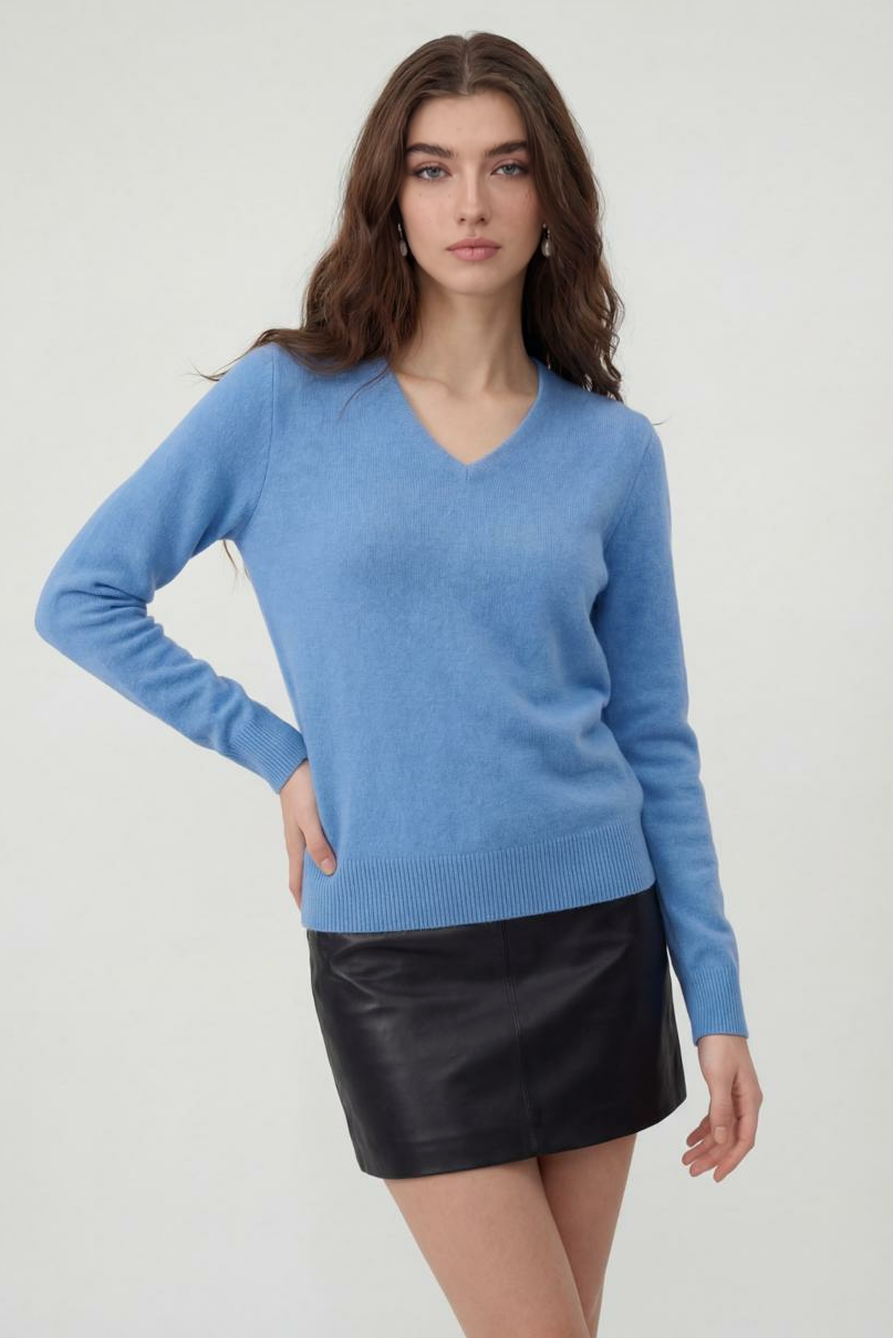 Maglione in Cashmere con Scollo a V | Maniche Lunghe, Slim Fit, Finitura Senza Salti