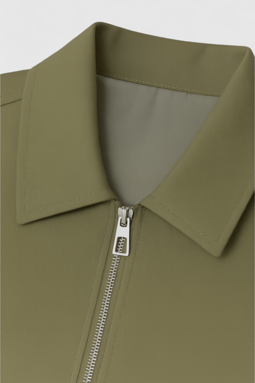 Giacca Cropped con Zip | Poliestere Liscio | Collo a Punta | Fit Sportivo