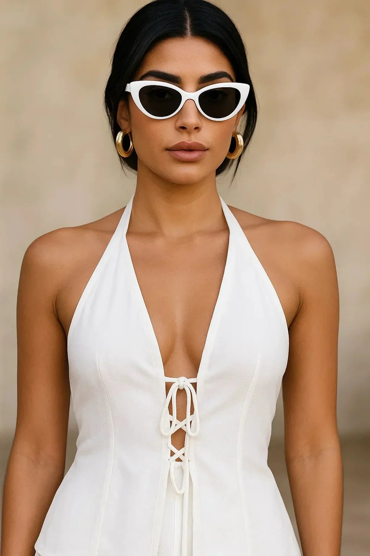 Top Halter con Lacci e Shorts Alti | Set Estivo
