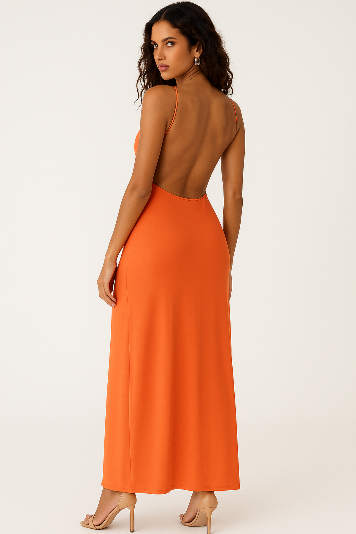 Abito Maxi Halter | Scollo a Catena | Lunghezza Pavimento