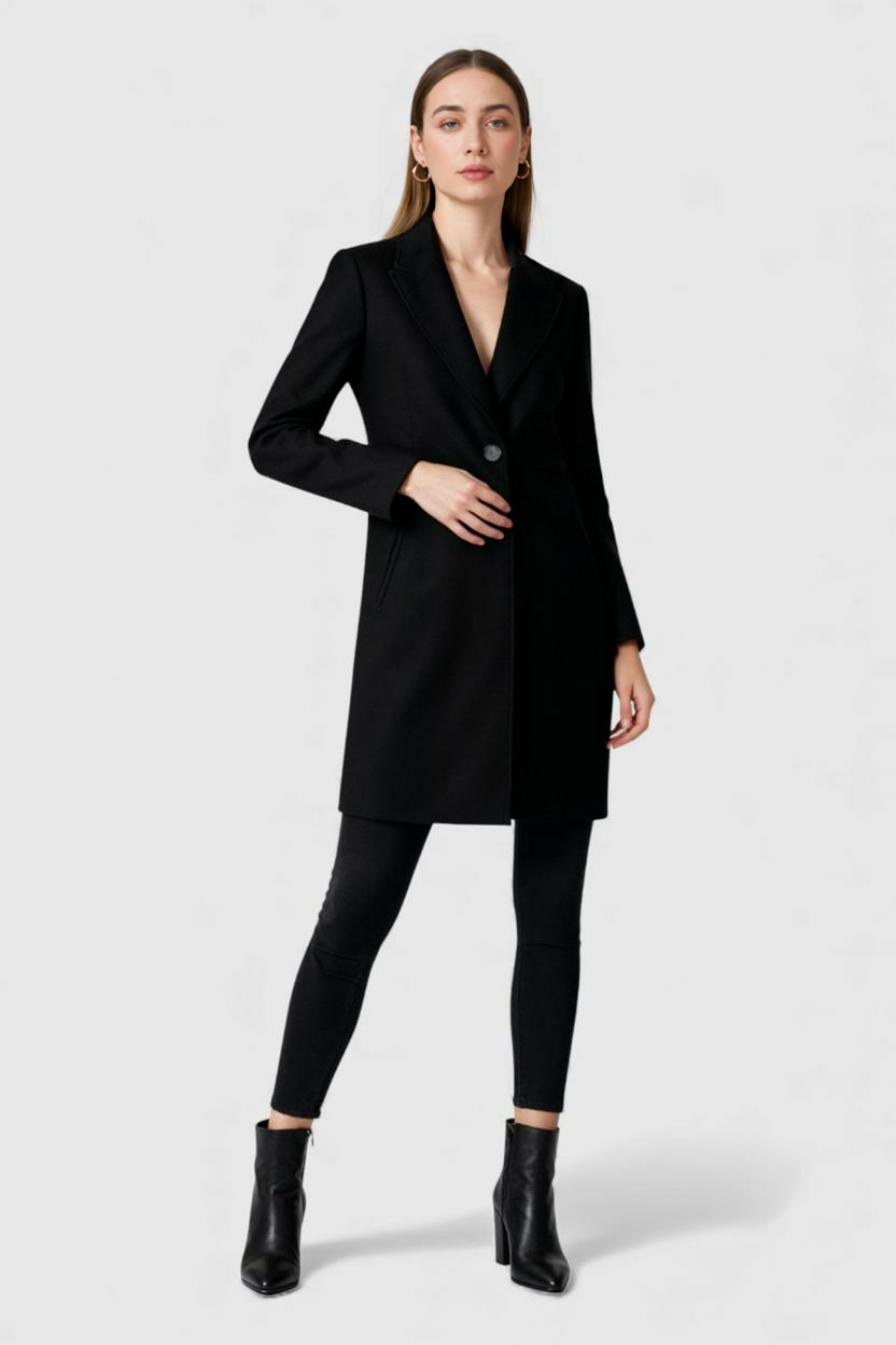 Cappotto Lungo | Collo a Revers, Chiusura a Due Bottoni, Linea Pulita