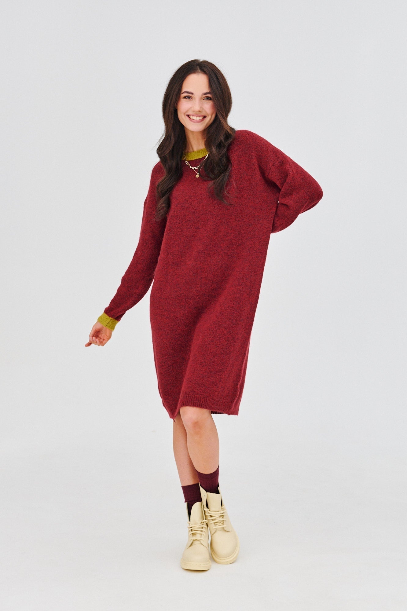 Abito Maglia | Vestibilità Comoda | Design Morbido Lungo