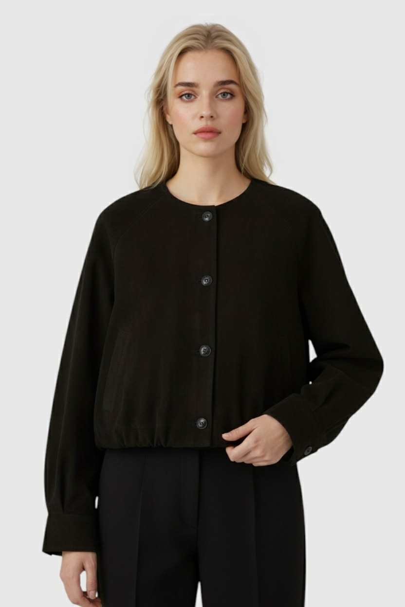 Giacca PU Collo Rotondo | Bottoni Fronte | Lunghezza Cropped | Maniche Raglan