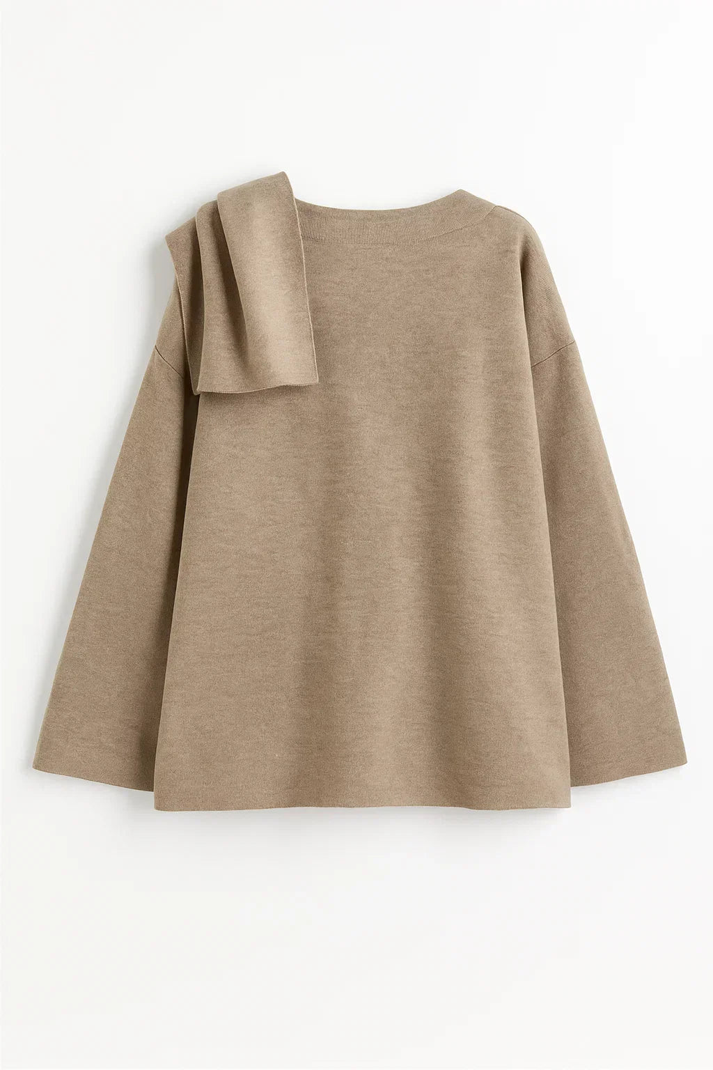 Cappotto Asimmetrico in Lana | Design con Collo Sciarpa