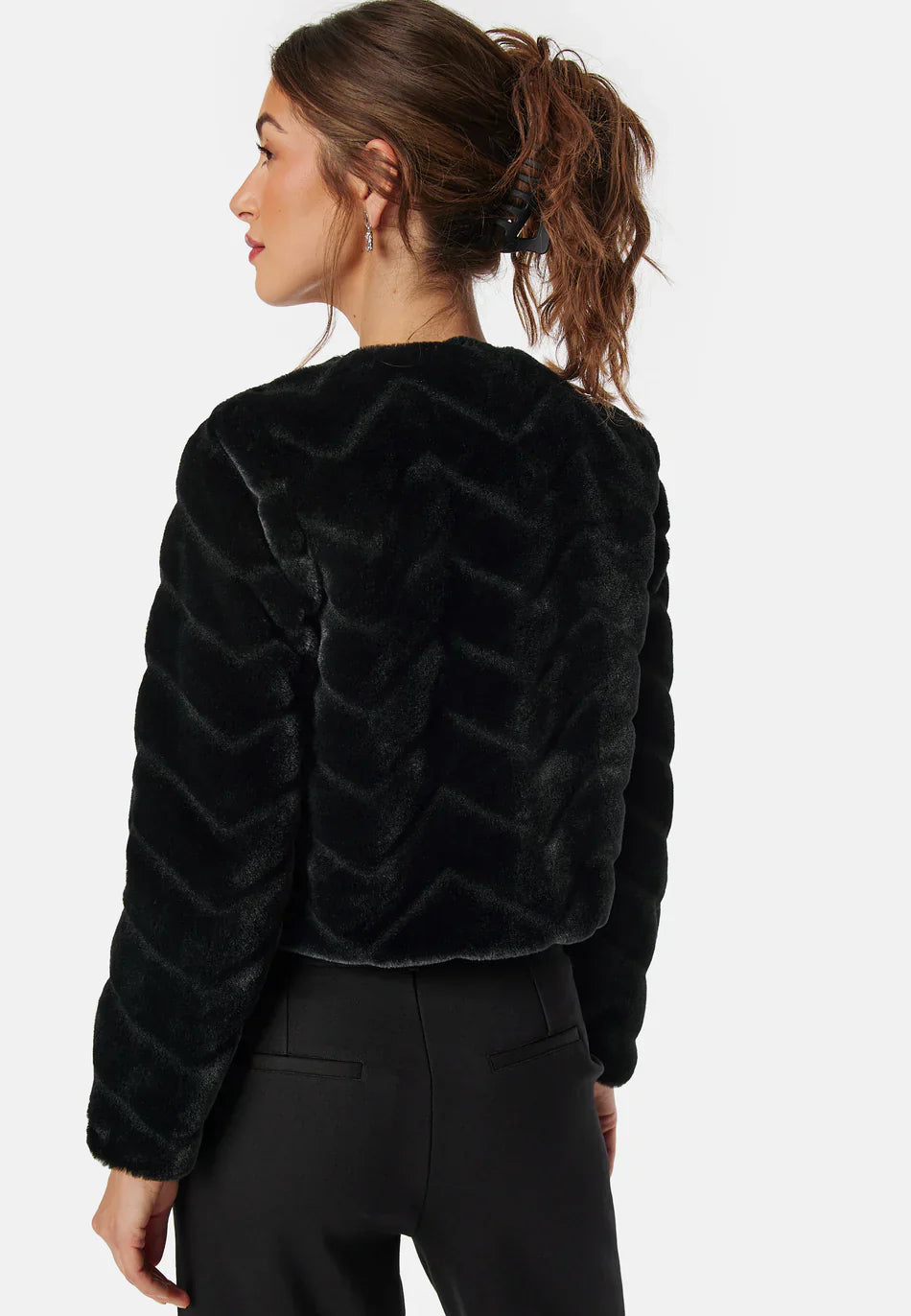 Giacca Cropped in Pelliccia Finta | Tessuto Morbido | Abbigliamento Sera Elegante