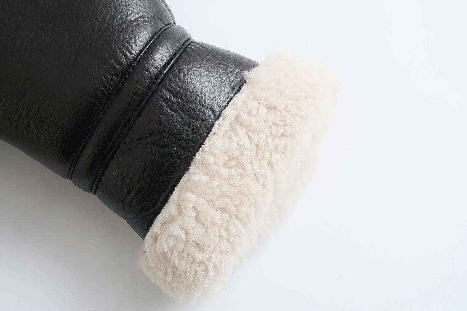 Giacca Aviatore Faux Shearling | Vestibilità Corta | Collo a Contrasto