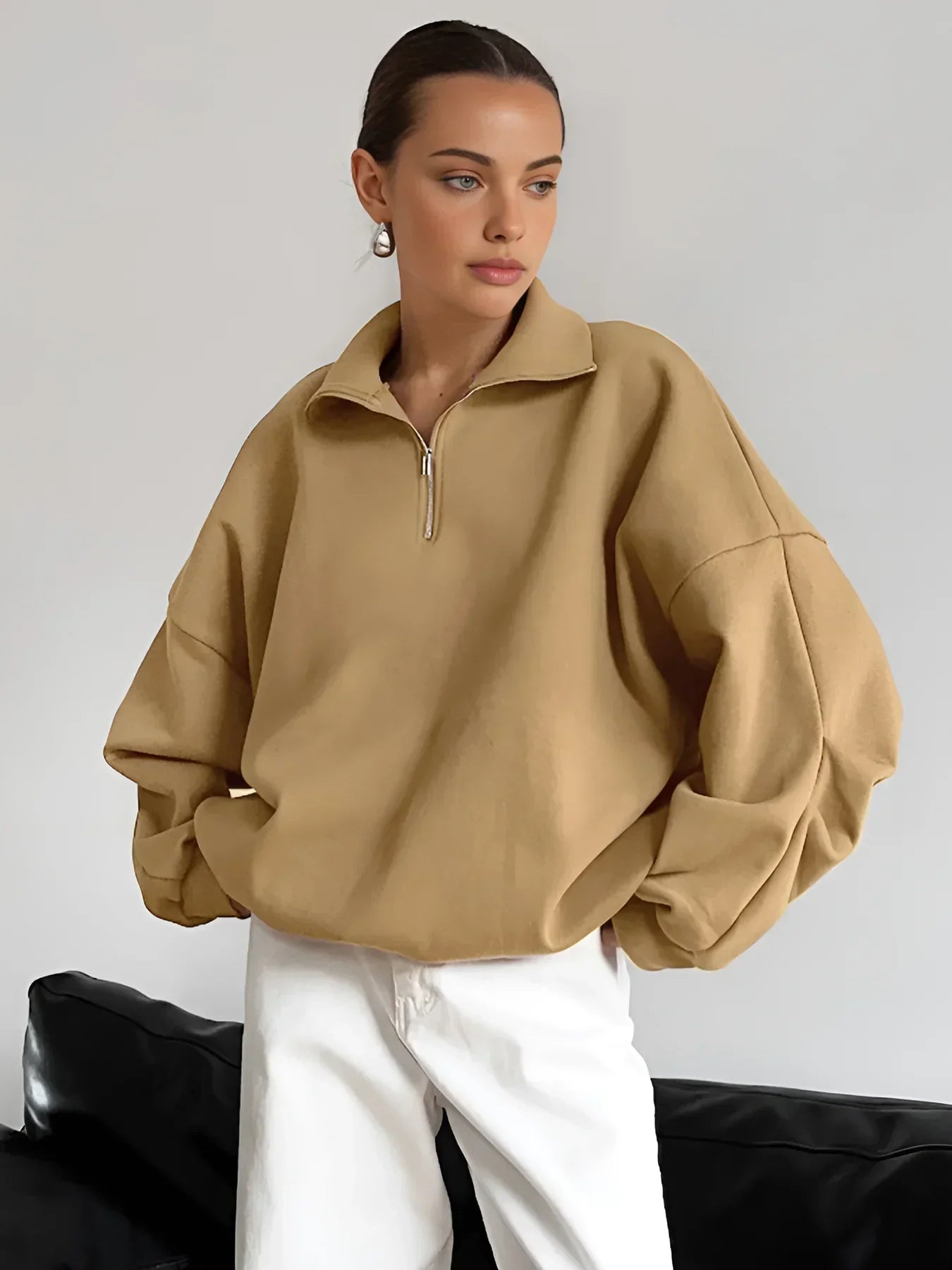 Pullover sweatshirt Essenza khaki con colletto e mezza zip