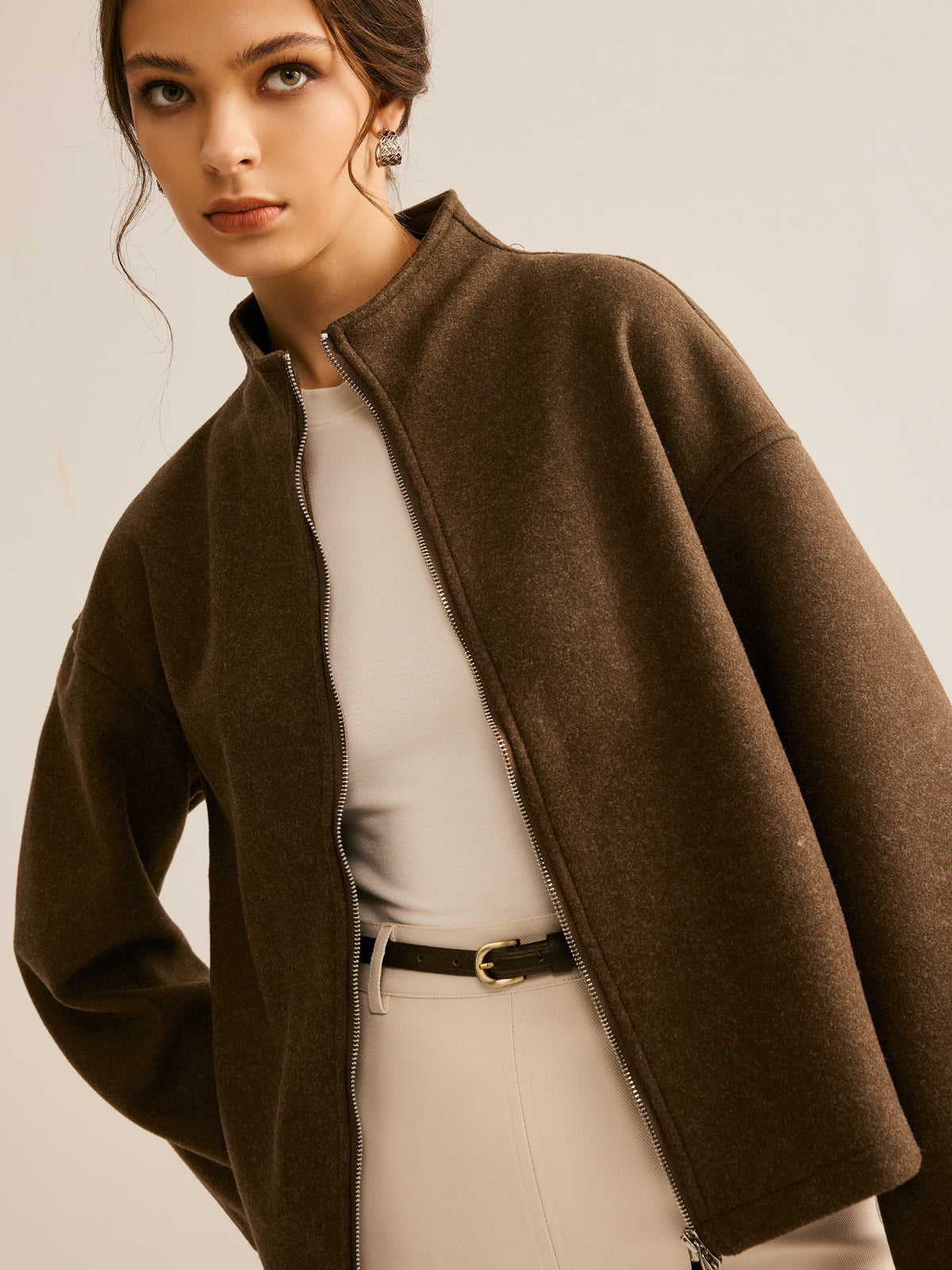 Giacca Cropped Collo Alto | Silhouette Cropped | Casual Elegante