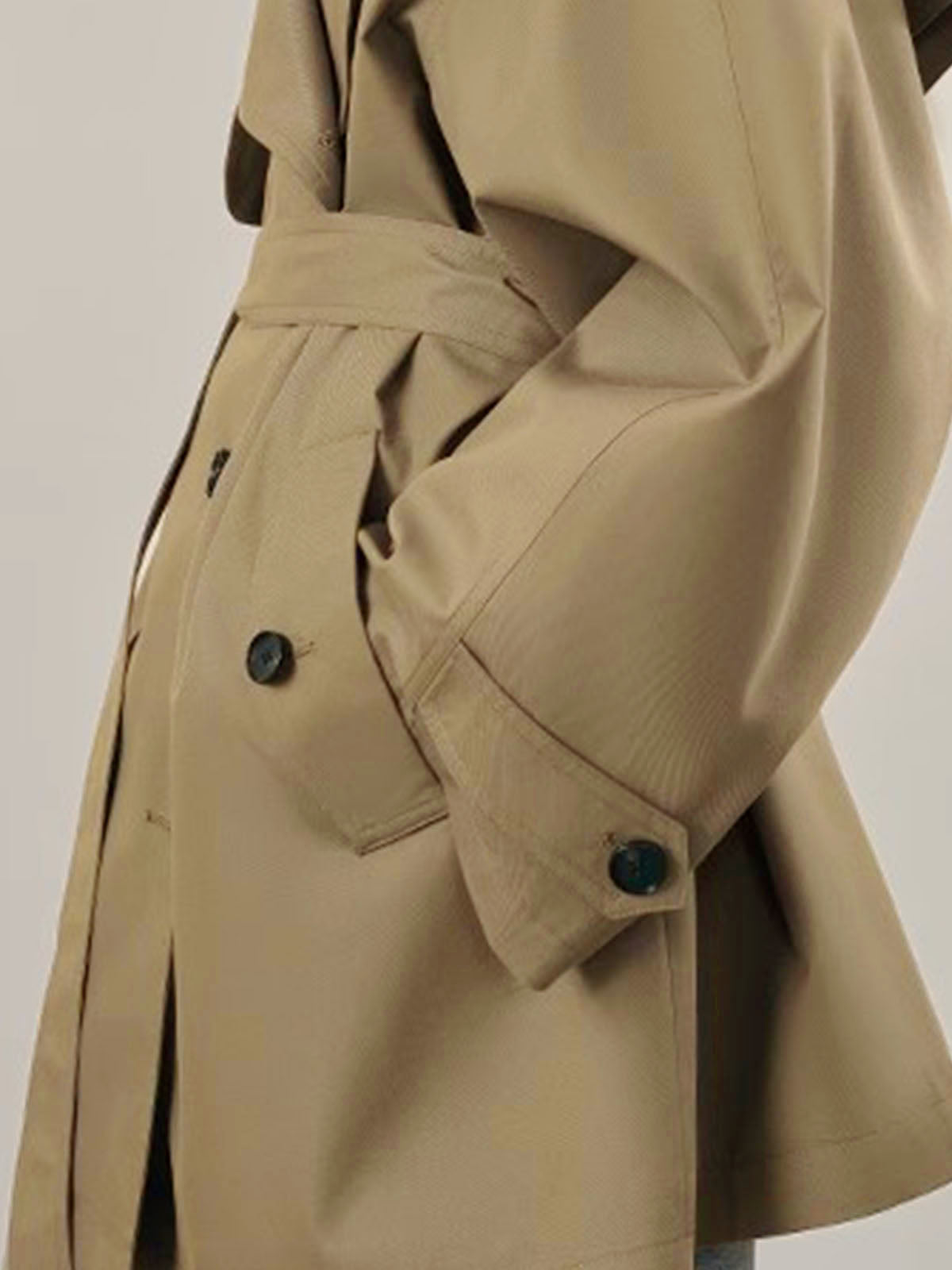 Trench Coat Oversized Doppio Petto | Vestibilità Relaxed | Beltato