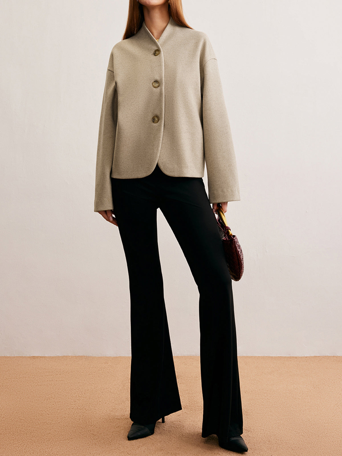 Giacca Corta Misto Lana | Scollo a V | Silhouette Minimalista