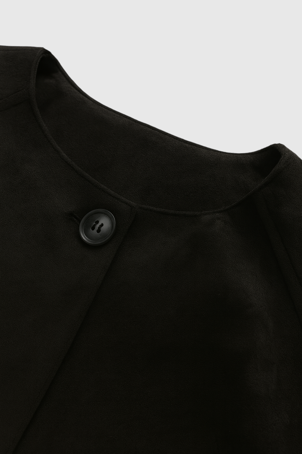 Giacca PU Collo Rotondo | Bottoni Fronte | Lunghezza Cropped | Maniche Raglan