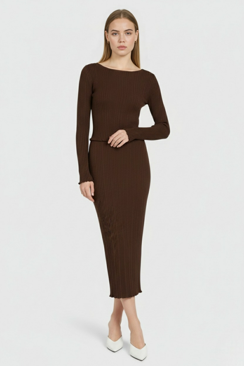 Set top e gonna maxi in maglia a coste