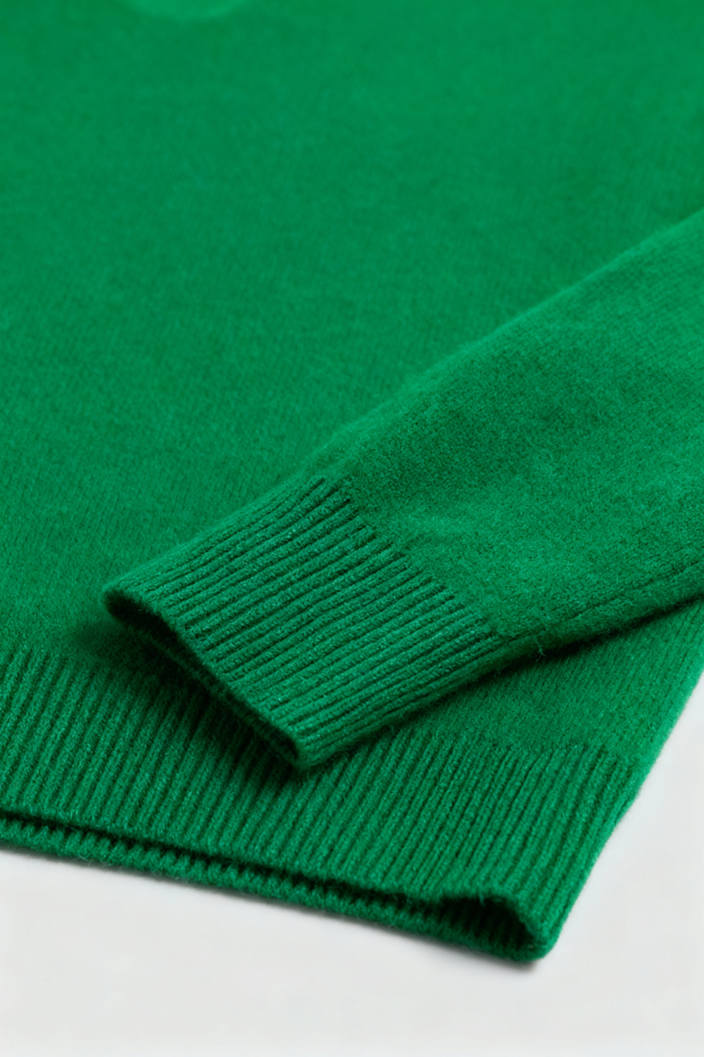 Maglione in Cashmere con Scollo a V | Maglia Lunga, Slim Fit, Finitura Senza Salti