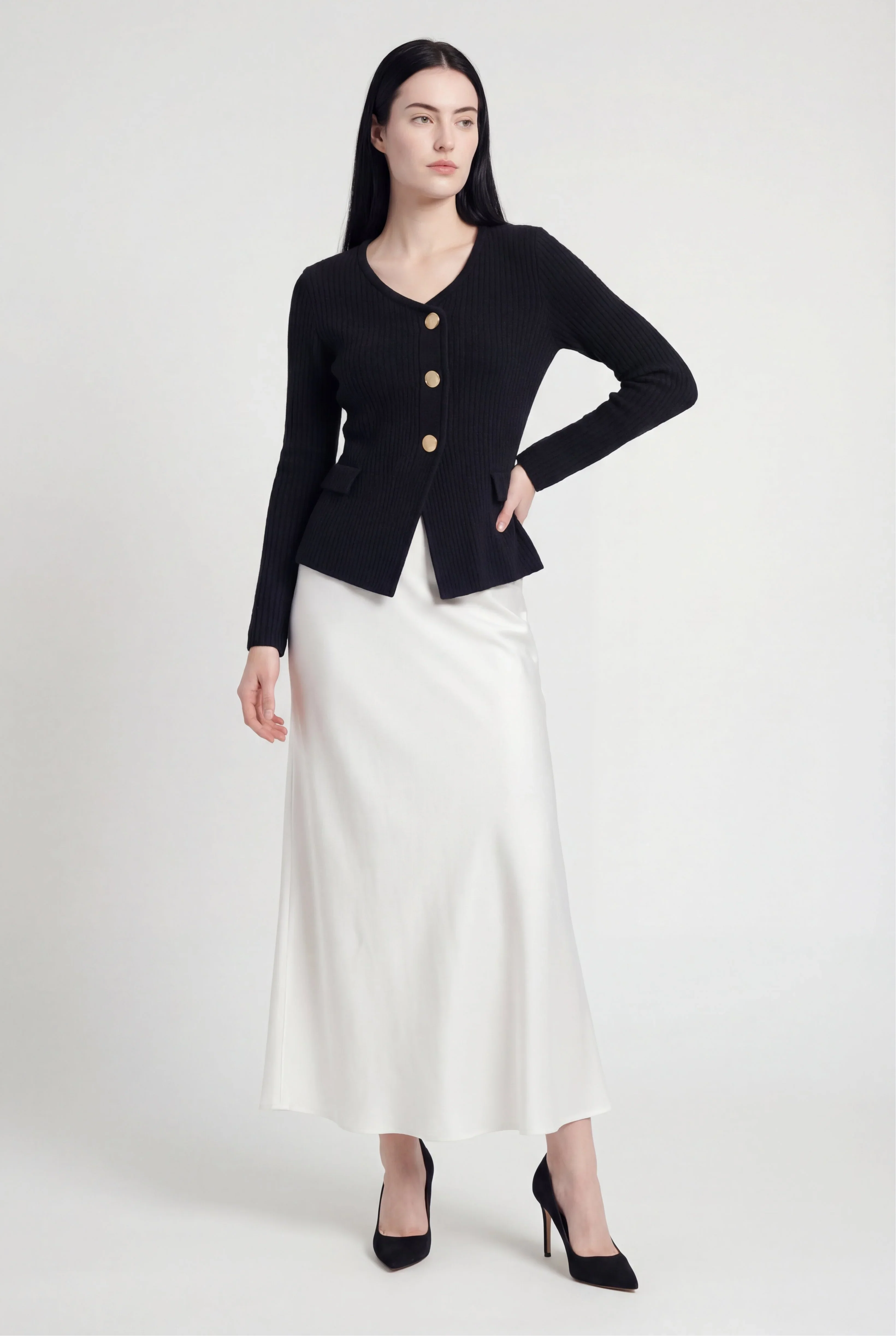 Cardigan peplum in maglia a coste con scollo a V e bottoni