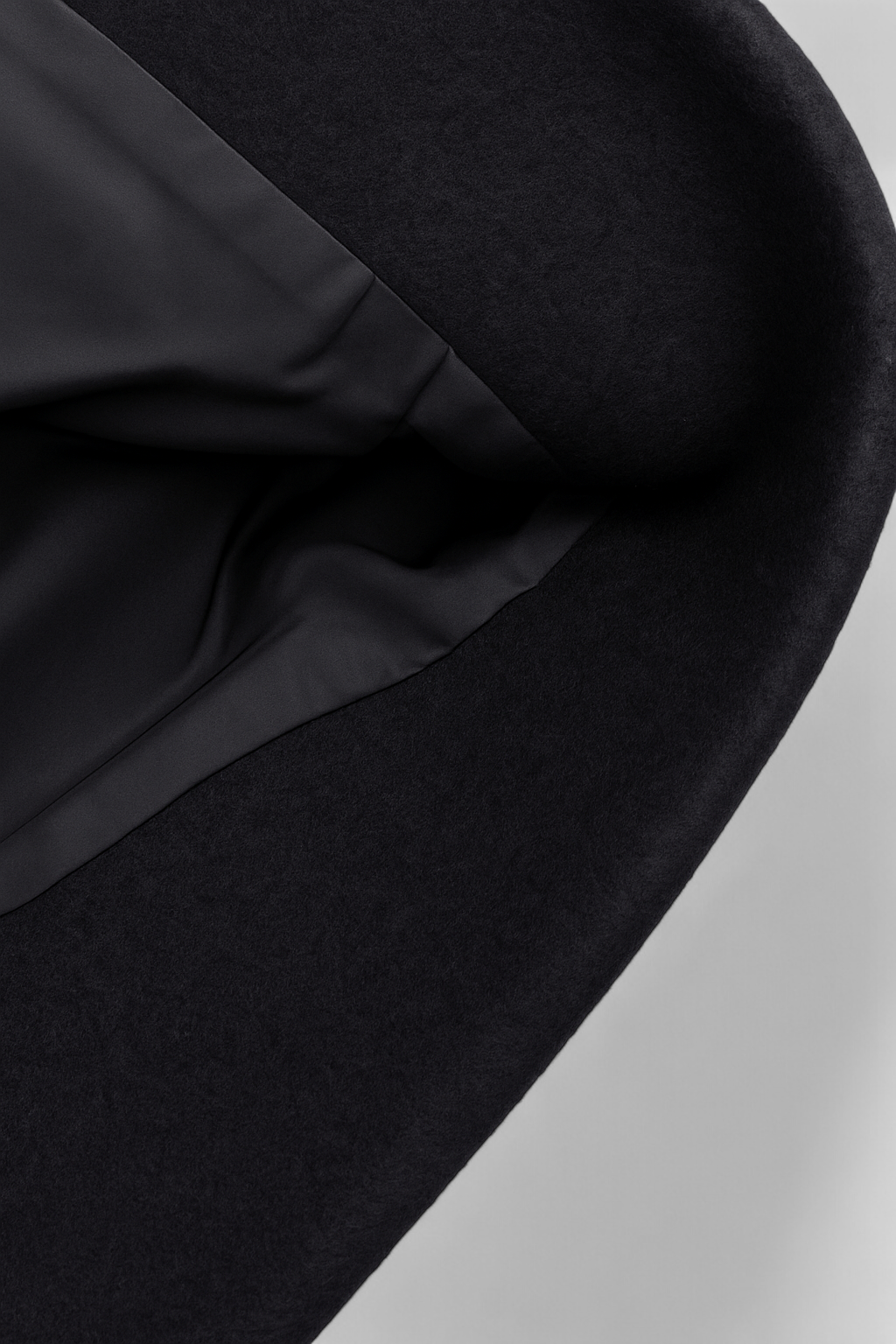 Giacca Zip Morbida | Fit Cropped, Colletto, Tasche a Faldita