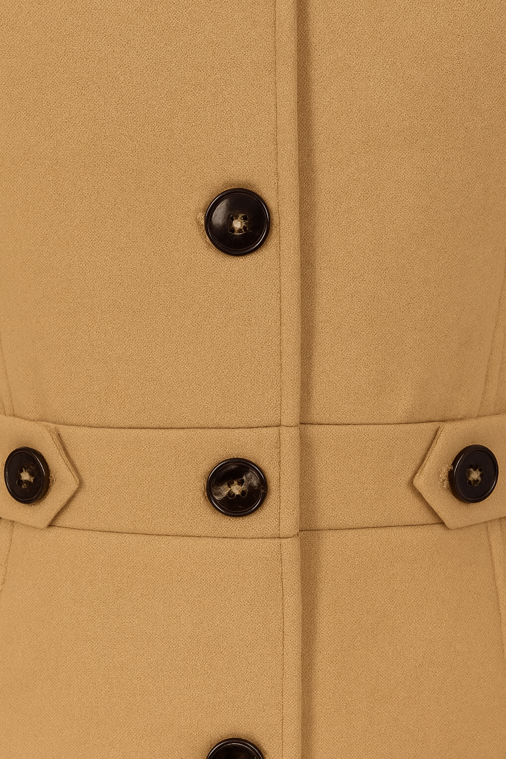 Cappotto Medio Unico | Vita Definita | Bottoni Frontali
