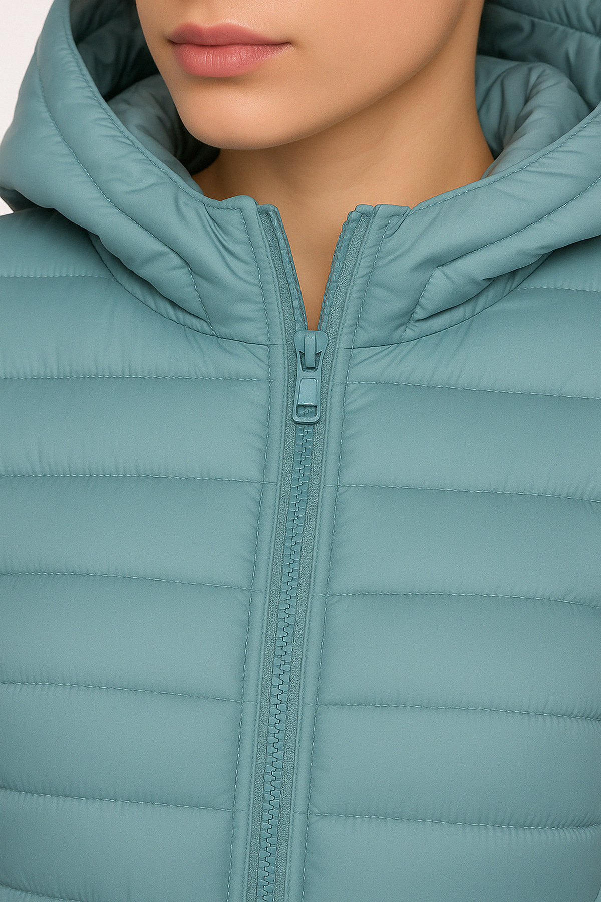 Giacca Puffer con Cappuccio | Leggera in Piuma | Vestibilità Regolare