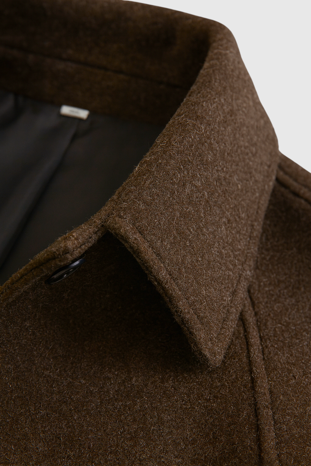 Cappotto Lungo Effetto Lana | Bottoni Singoli, Linea Pulita