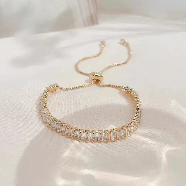 Bracciale regolabile in zircone oro placcato