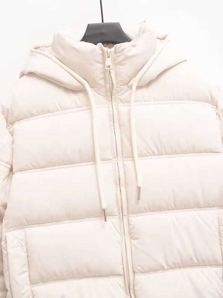 Giacca Corta Padded | Design con Cappuccio | Leggera per l'Inverno