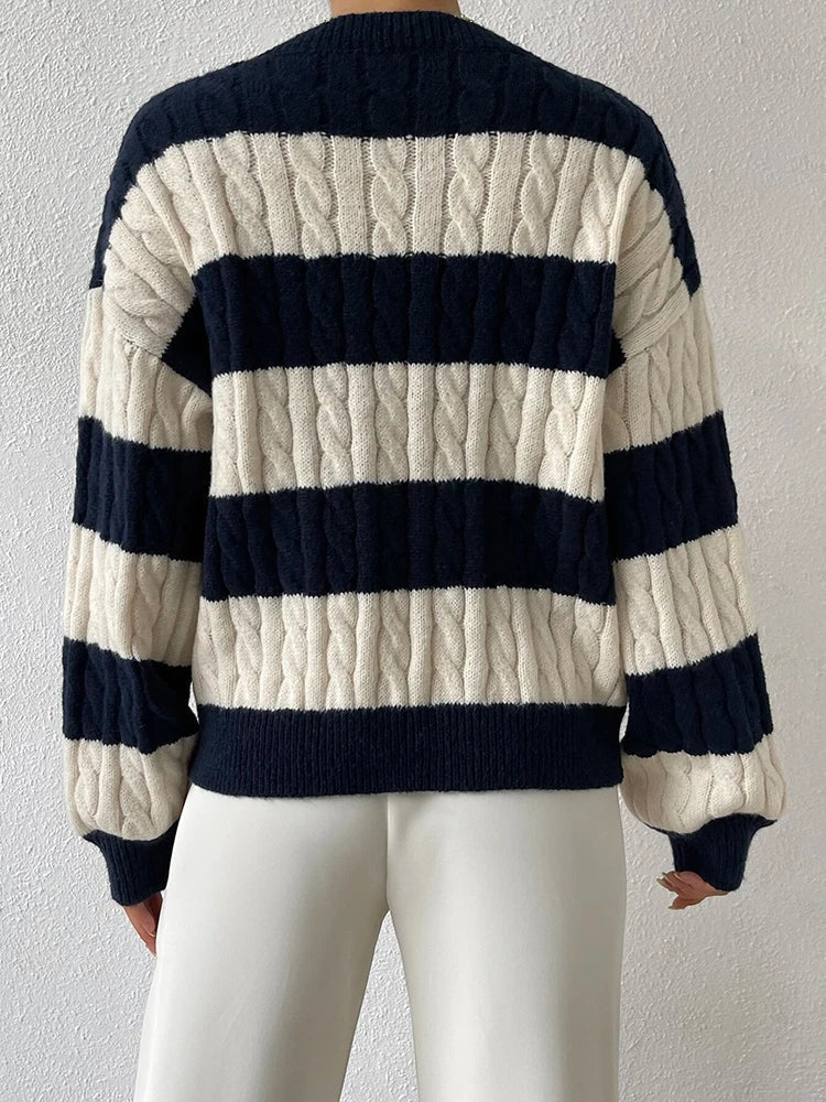 Maglione V-Neck Striato in Maglia a Cavo | Fit Comodo