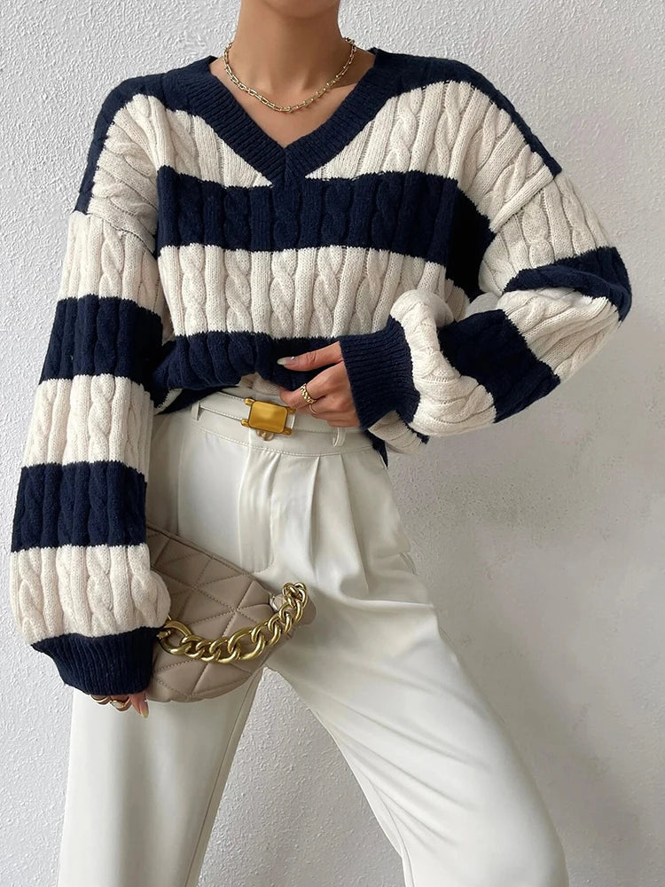 Maglione V-Neck Striato in Maglia a Cavo | Fit Comodo