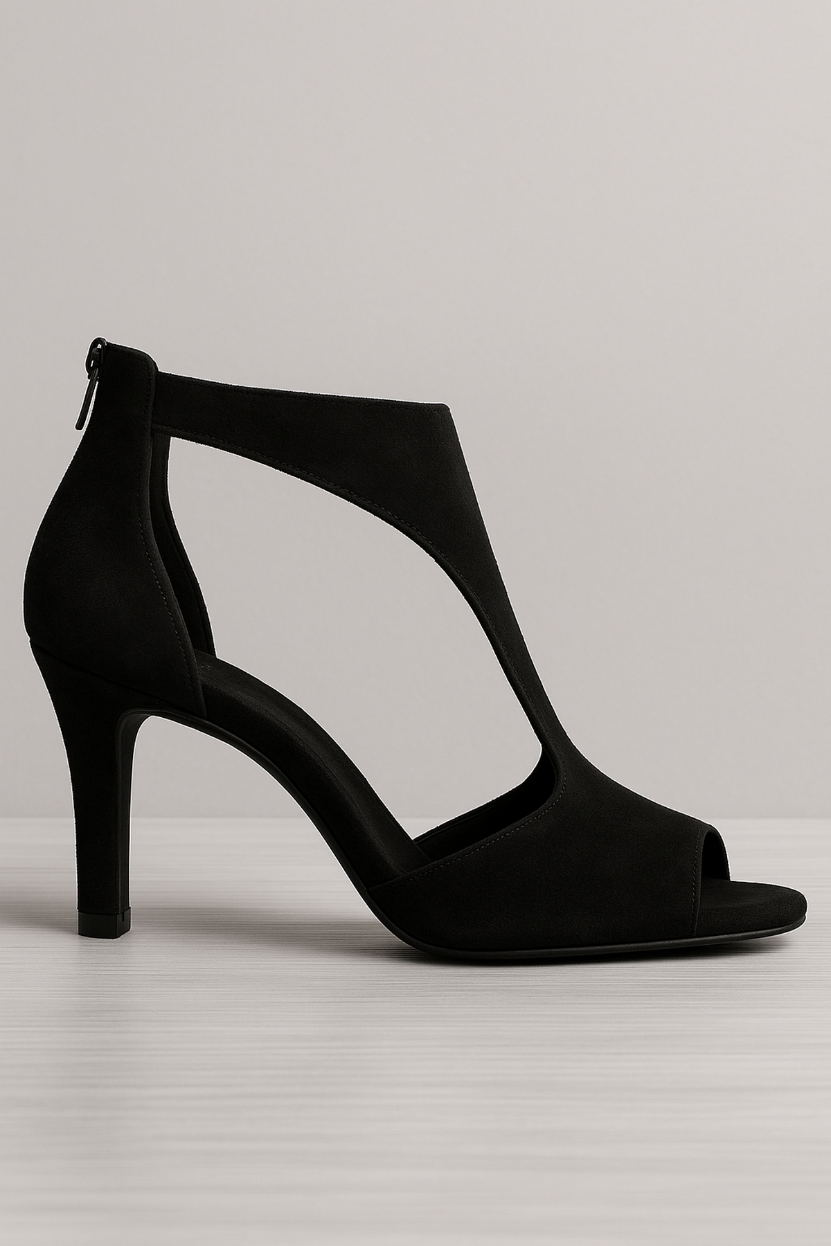 Sandali Peep Toe in Suede | Tacco Medio | Zip Posteriore