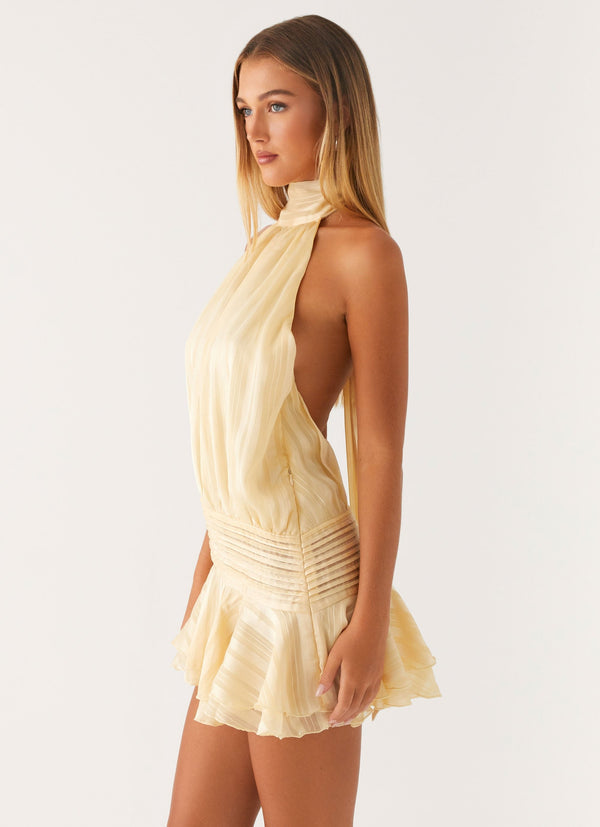 Abito Mini Halter Neck | Chiffon Plissettato | Orlo Volant | Senza Schiena