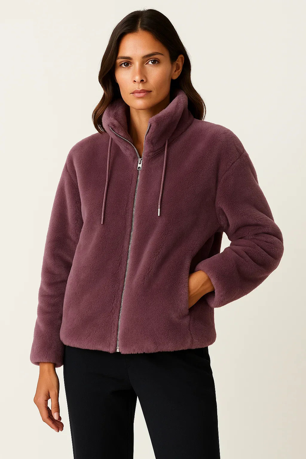 Giacca Teddy Fleece con Zip | Collo Alto | Amara Viani Essenza
