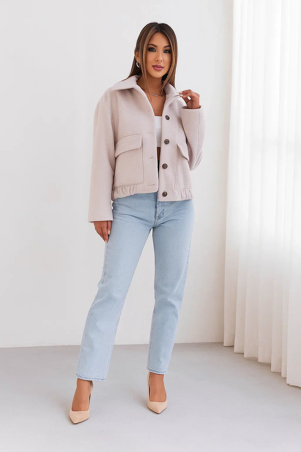 Giacca cropped in misto lana con orlo elastico