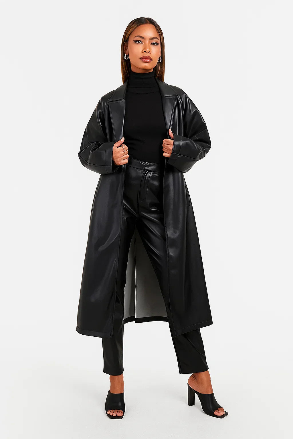Cappotto Lungo in Pelle Ecologica | Vestibilità Oversized | Aperto