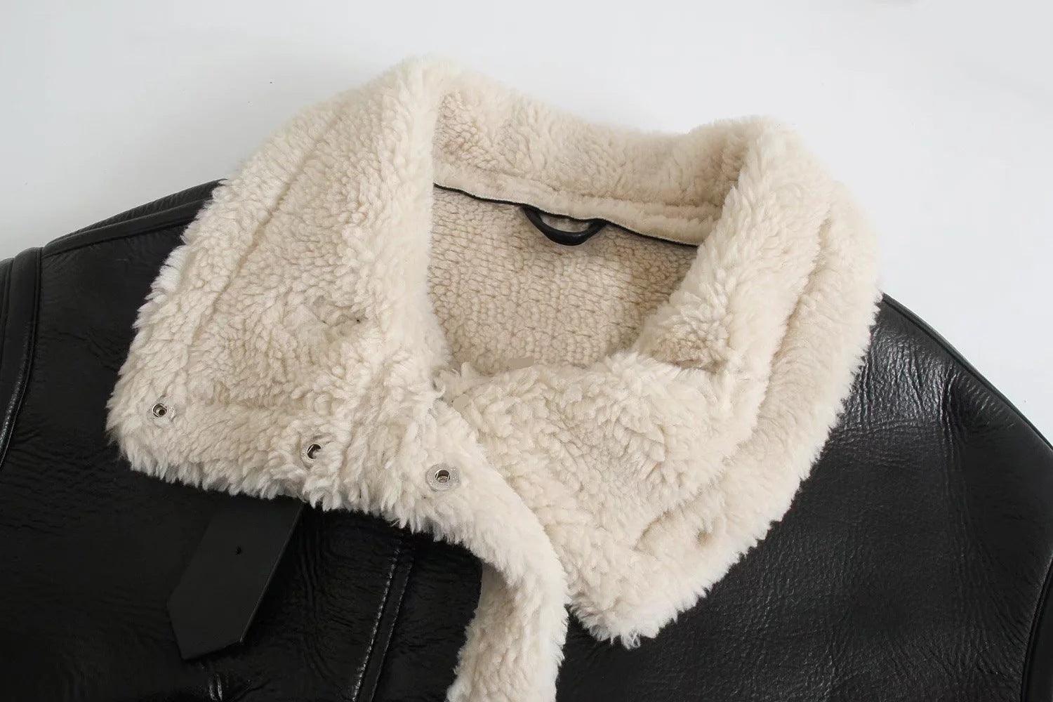 Giacca Aviatore Faux Shearling | Vestibilità Corta | Collo a Contrasto