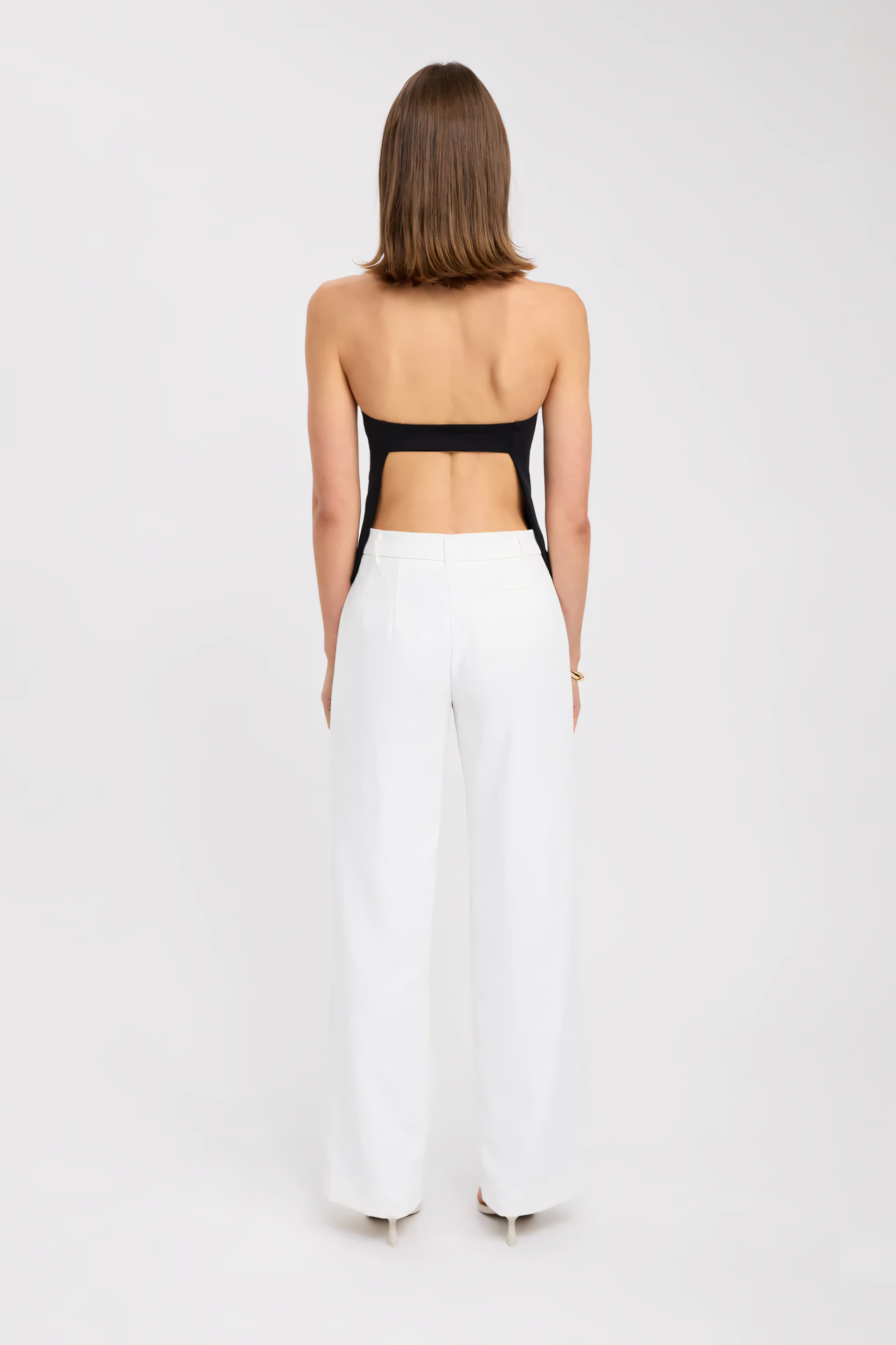 Top Scollo Halter in Maglieria Elastica | Estate